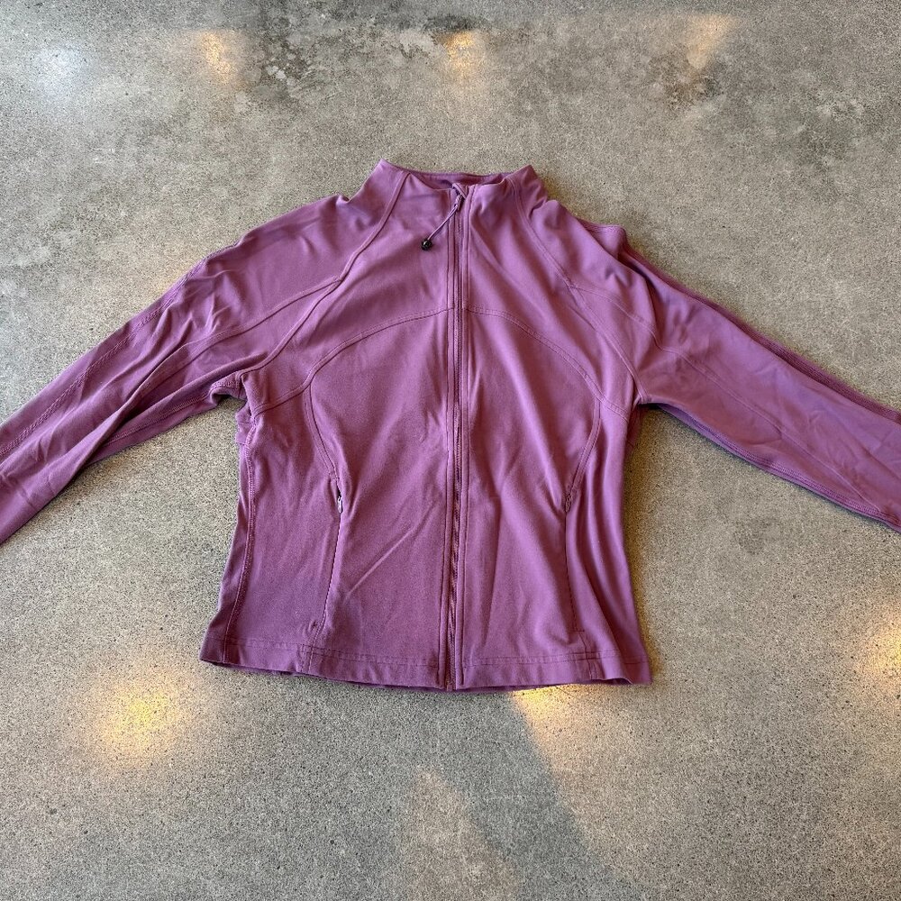 Sz 10 Lululemon Define Cropped *Nulu Jacket In Vintage Plum